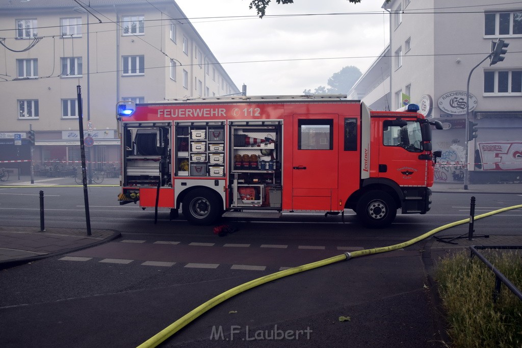 Feuer 3 Koeln Zollstock Hoenninger Weg P207.JPG - Miklos Laubert